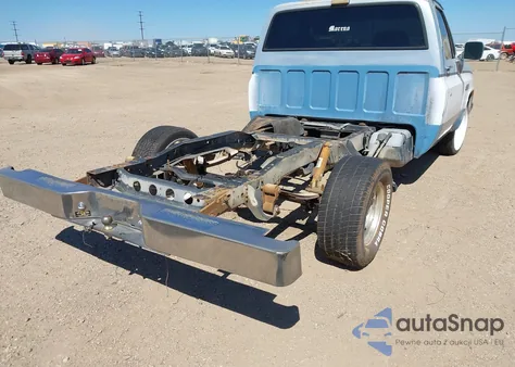 1986 GMC C1500 z USA, uszkodzony, nr VIN 1GTDC14H5GS531756